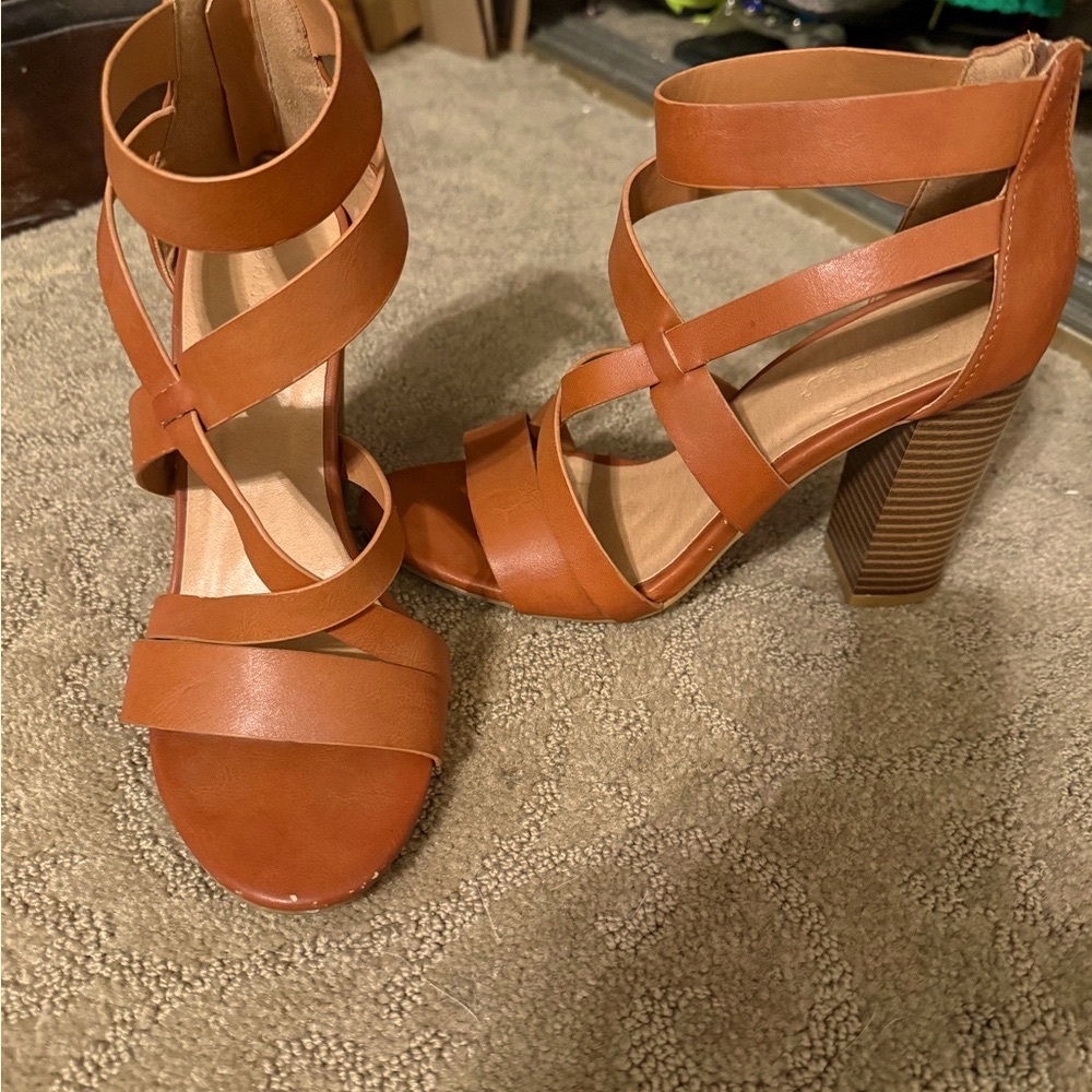 Women's Strappy Tan Heeled Sandals